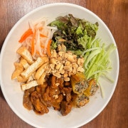 분쫀 (비빔국수) 메뉴 사진(네이버)