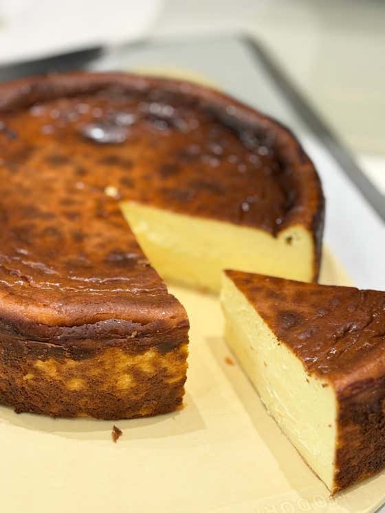 수제바스크치즈케이크 메뉴 사진(네이버)