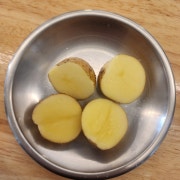 감자 4pcs 메뉴 사진(네이버)