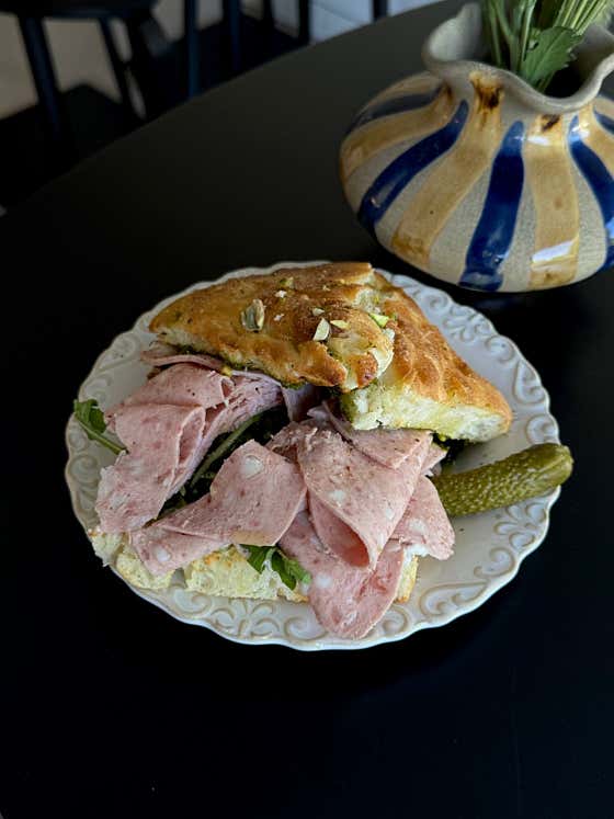 Mortadella Sandwich 메뉴 사진(네이버)