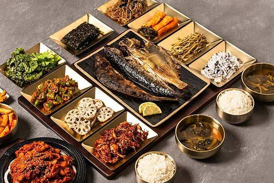바다를 품은 화덕정식 2인 메뉴 사진(네이버)
