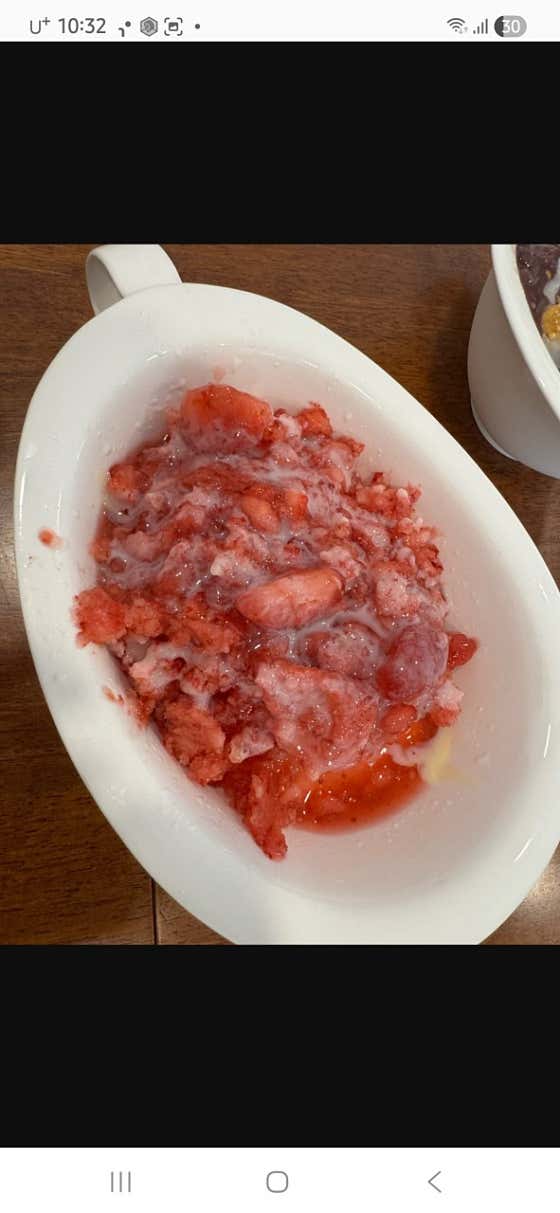 딸기빙수(1인) 메뉴 사진(네이버)