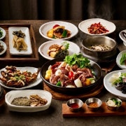 시래기밥 유왕오리 훈제 한정식-으뜸상 메뉴 사진(네이버)