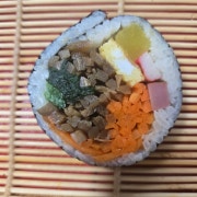 기본김밥 메뉴 사진(네이버)