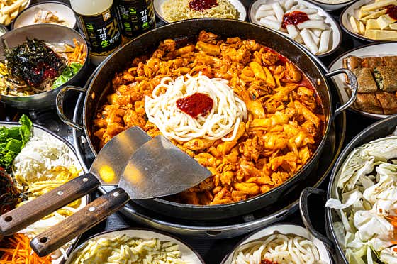 아띠춘천닭갈비 · 네이버 지도·플레이스 10