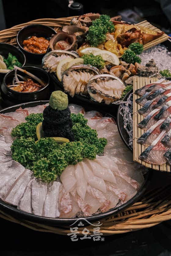 프리미엄 한상 메뉴 사진(네이버)