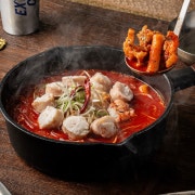 "한우"대창 무뼈닭발 메뉴 사진(네이버)