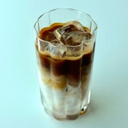 카페라떼(HOT/ICE) 메뉴 사진(네이버)