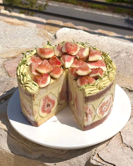 무화과피스타치오케이크 메뉴 사진(네이버)
