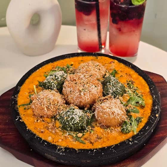 치즈고로케바질로제리소토 메뉴 사진(네이버)