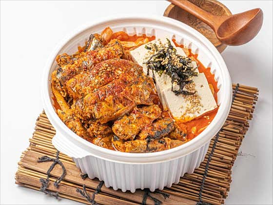꽁치 왕창 김치찌개 메뉴 사진(네이버)