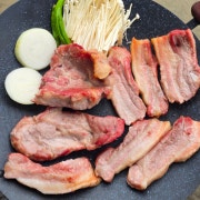 삼겹살(한돈, 100g) 메뉴 사진(네이버)