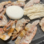 냉동 대패 삼겹살 메뉴 사진(네이버)