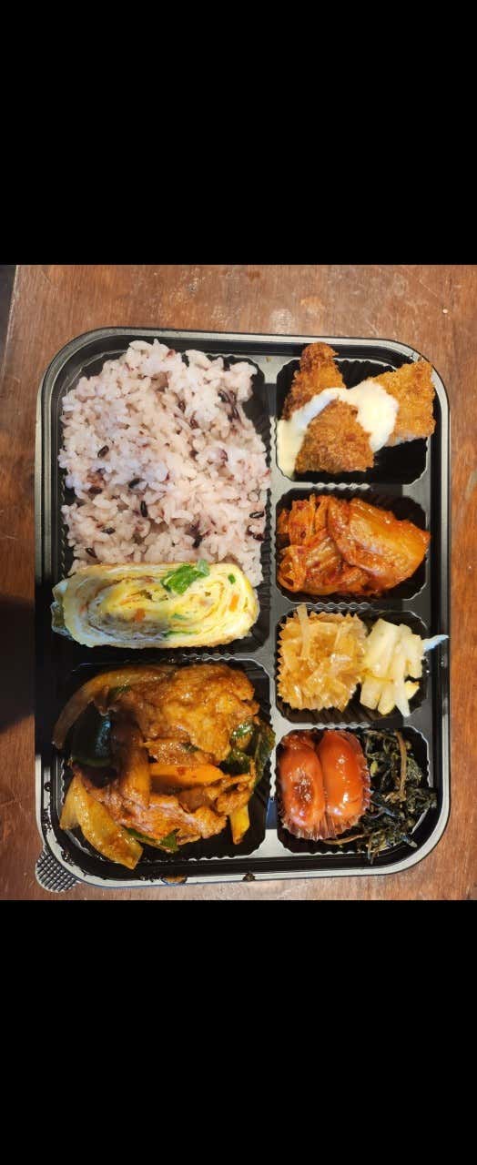 아빠손도시락B 메뉴 사진(네이버)
