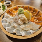 숙성광어연어반반사시미 메뉴 사진(네이버)