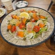 연어크림치즈세비체 메뉴 사진(네이버)