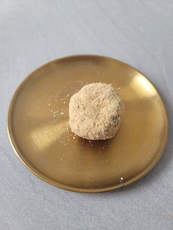 쑥 찹쌀모찌 메뉴 사진(네이버)