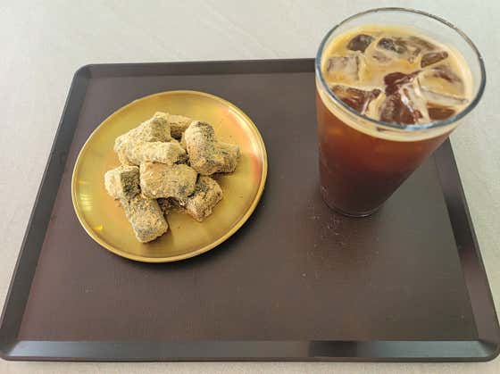 아메리카노 + 모찌 한접시 메뉴 사진(네이버)
