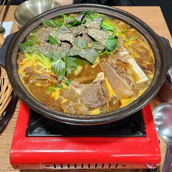 청담뚝배기 · 네이버 지도·플레이스 7