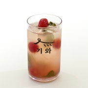 바질 토마토 에이드 메뉴 사진(네이버)
