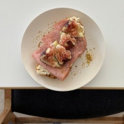 무화과 잠봉 오픈 샌드위치 메뉴 사진(네이버)
