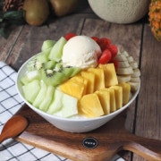 5가지 생과일 모둠빙수 메뉴 사진(네이버)