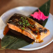연어구이 메뉴 사진(네이버)