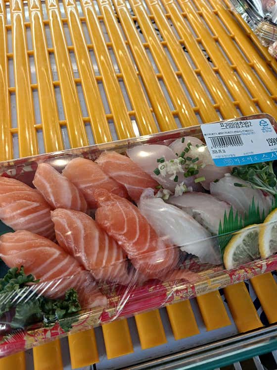 바로 프리미엄 12p 메뉴 사진(네이버)