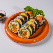 생연어샐러드 김밥 메뉴 사진(네이버)