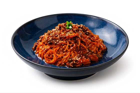 묵은지를 곁들인 묵은지 비빔국수 메뉴 사진(네이버)