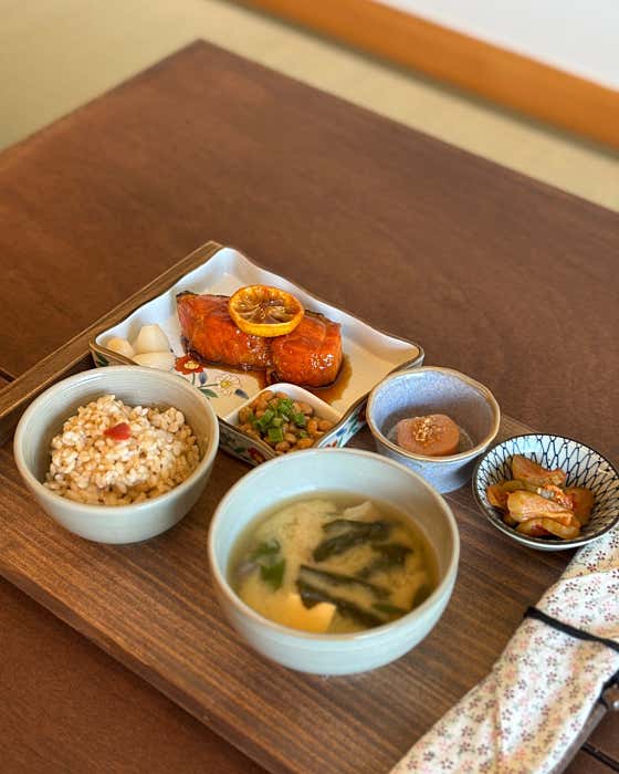 연어구이 가정식 메뉴 사진(네이버)