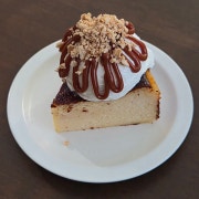 땅콩버터 치즈케이크 메뉴 사진(네이버)