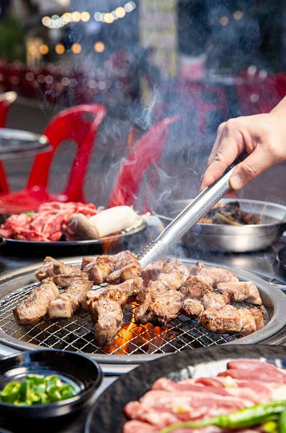 봉팔 연탄고기