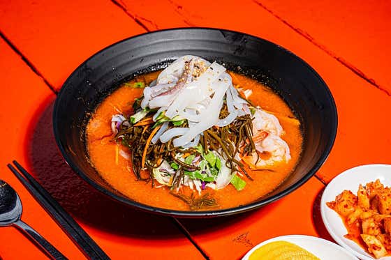 한치 톳 물회면 (계절메뉴) 메뉴 사진(네이버)