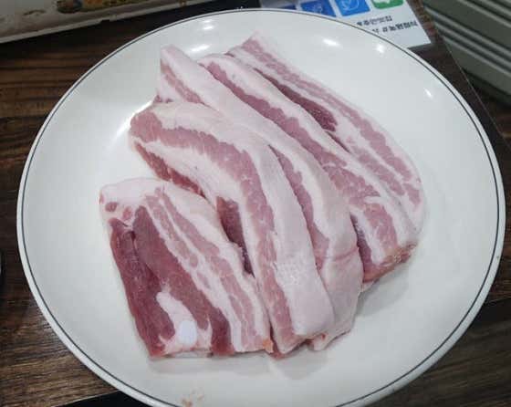 생삼겹살 메뉴 사진(네이버)
