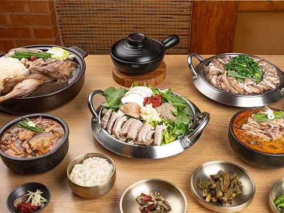<28가지 약재로 50년째 달인 집> 메뉴 사진(네이버)