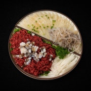 산오징어회/육회탕탕이세트 메뉴 사진(네이버)