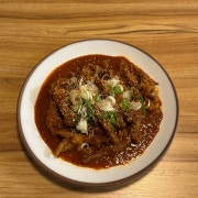 매콤한 닭발 메뉴 사진(네이버)