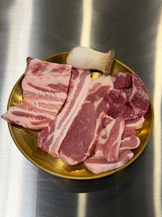 모듬한판 메뉴 사진(네이버)