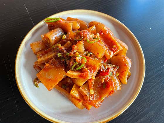 돼지 껍데기 볶음 메뉴 사진(네이버)