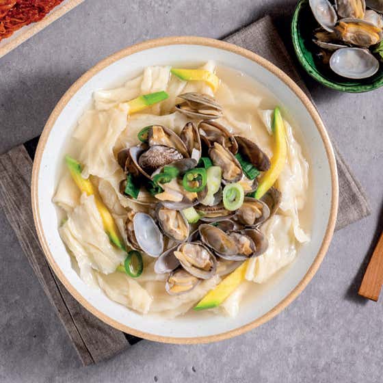 바지락 칼제비(2인) 메뉴 사진(네이버)