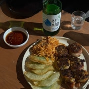 누룽지오징어순대와 납작만두 메뉴 사진(네이버)