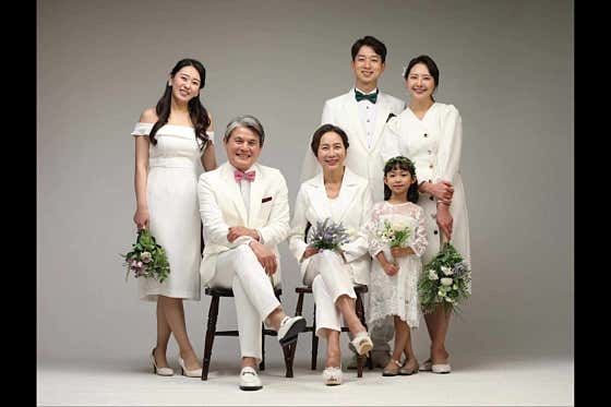 배시시가족사진 스튜디오 추억사진관