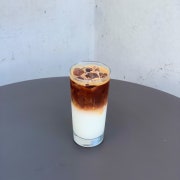 바닐라빈 라떼 메뉴 사진(네이버)
