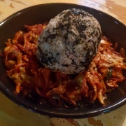 오돌뼈&주먹밥 메뉴 사진(네이버)