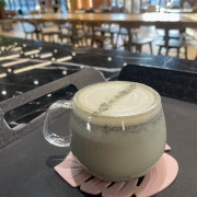 쑥비엔나라떼(hot) 메뉴 사진(네이버)