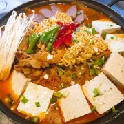 돼지김치찌개 메뉴 사진(네이버)