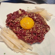 육회200g 메뉴 사진(네이버)