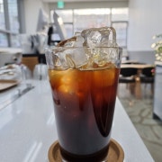 아메리카노(ICE) 메뉴 사진(네이버)
