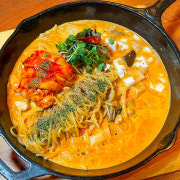 불닭까르보나라 메뉴 사진(네이버)
